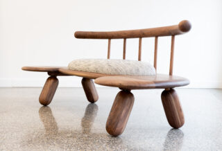 (Settee) Checa Settee